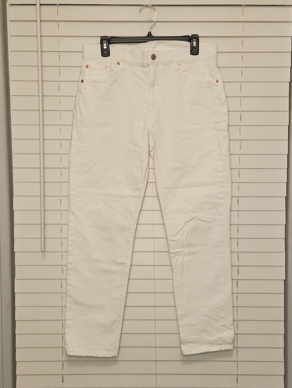 GAP Women's Girlfriend Midrise White Straight-Leg Jeans Size 10R